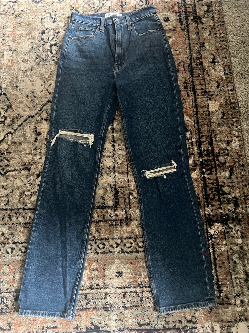 Abercrombie & Fitch The Ankle Straight Ultra High Rise 25L